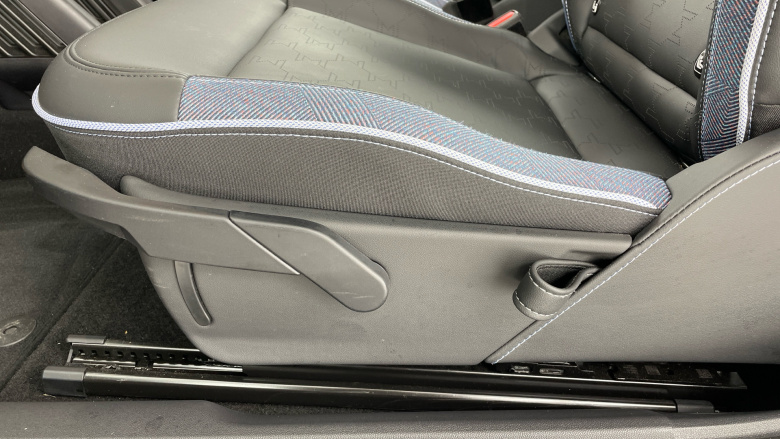 MINI Cooper 135kW E Classic [Level 1] 41kWh 3dr Auto Electric Hatchback